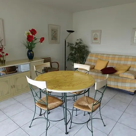 Centre La Coquet 3p Parking *