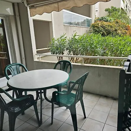 Centre La Coquet 3p Parking Apartment Antibes